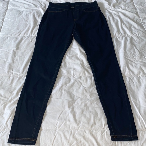 HUE Essential Demin Leggings (Jeggings) - Picture 1 of 5